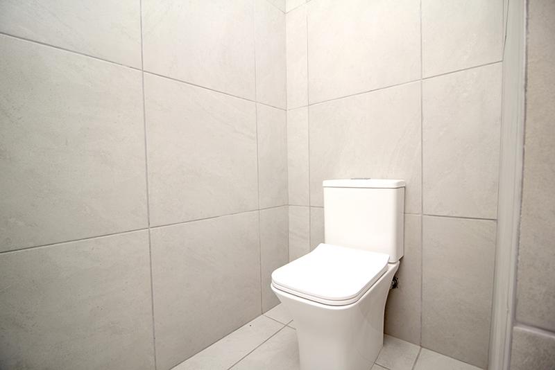 5 Bedroom Property for Sale in Fraaiuitsig Western Cape
